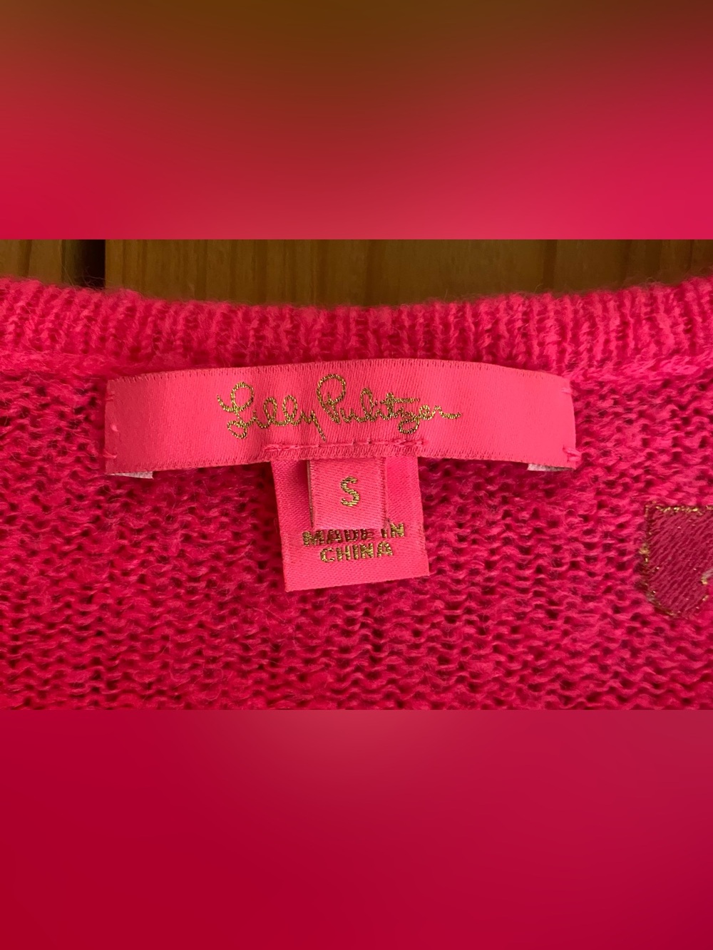 Lilly Pulitzer Hot Pink V-Neck Puff Sleeve Sweater with Gold Hearts - Picture 2 of 6